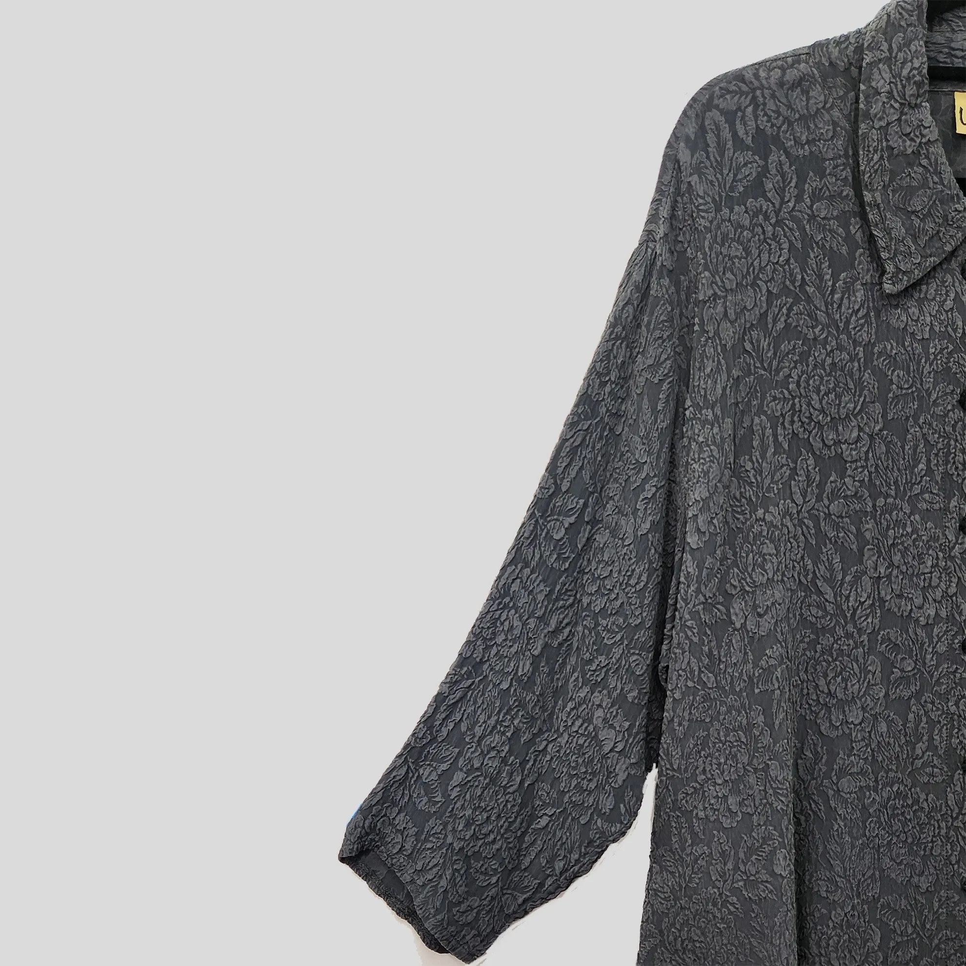 Country Shirt in Charcoal Textured Silk