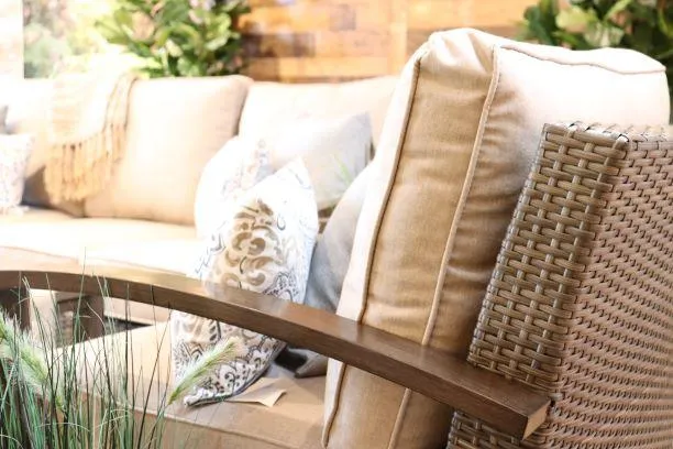 KENNET 3 PIECE SEATING SET - Sofa and 2 Swivel Rockers