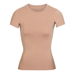 SMOOTHING TEE | SIENNA