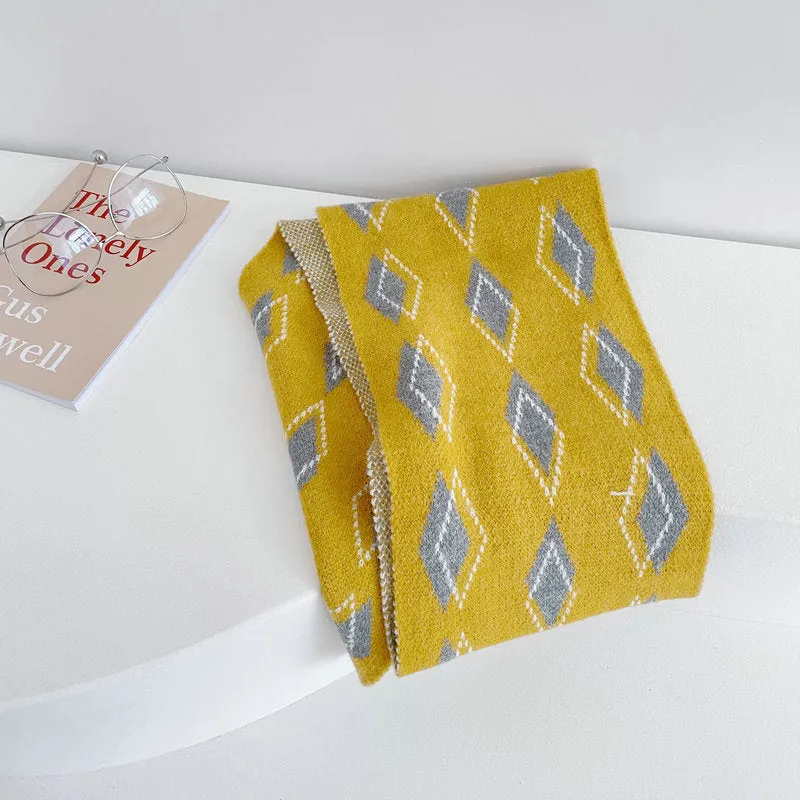Streetwear Diamond Clashing Knitted Scarf