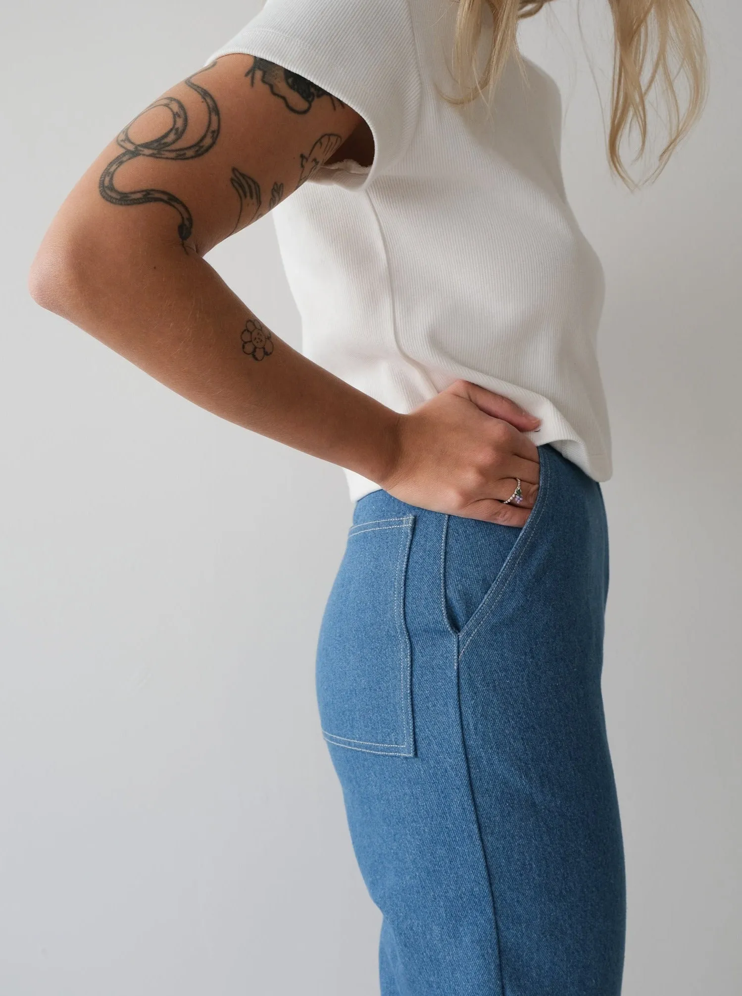 WILENSKY denim pant- 30 with button hole defect